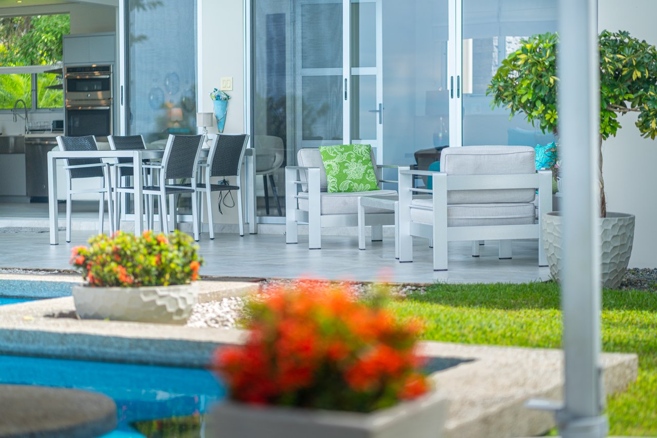 Villa Blü – An Elevated Oasis in Uvita, Jaw Dropping Views of the Whales Tail and Osa!
