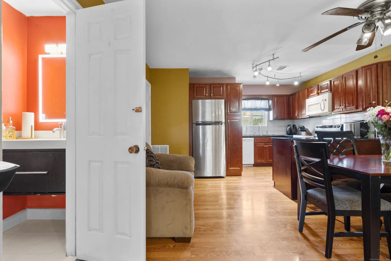 11 Finney Lane Unit 6