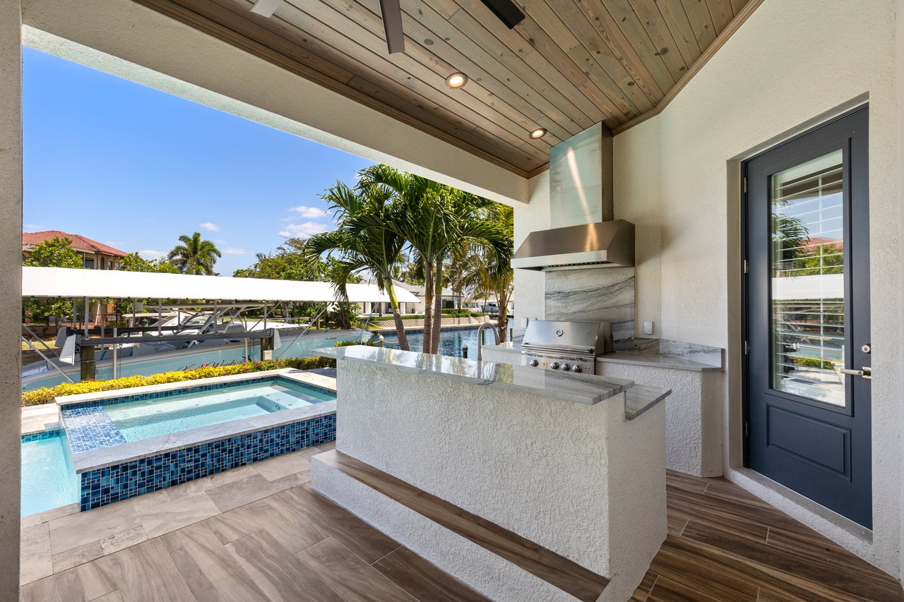 6617 Joanna CIR