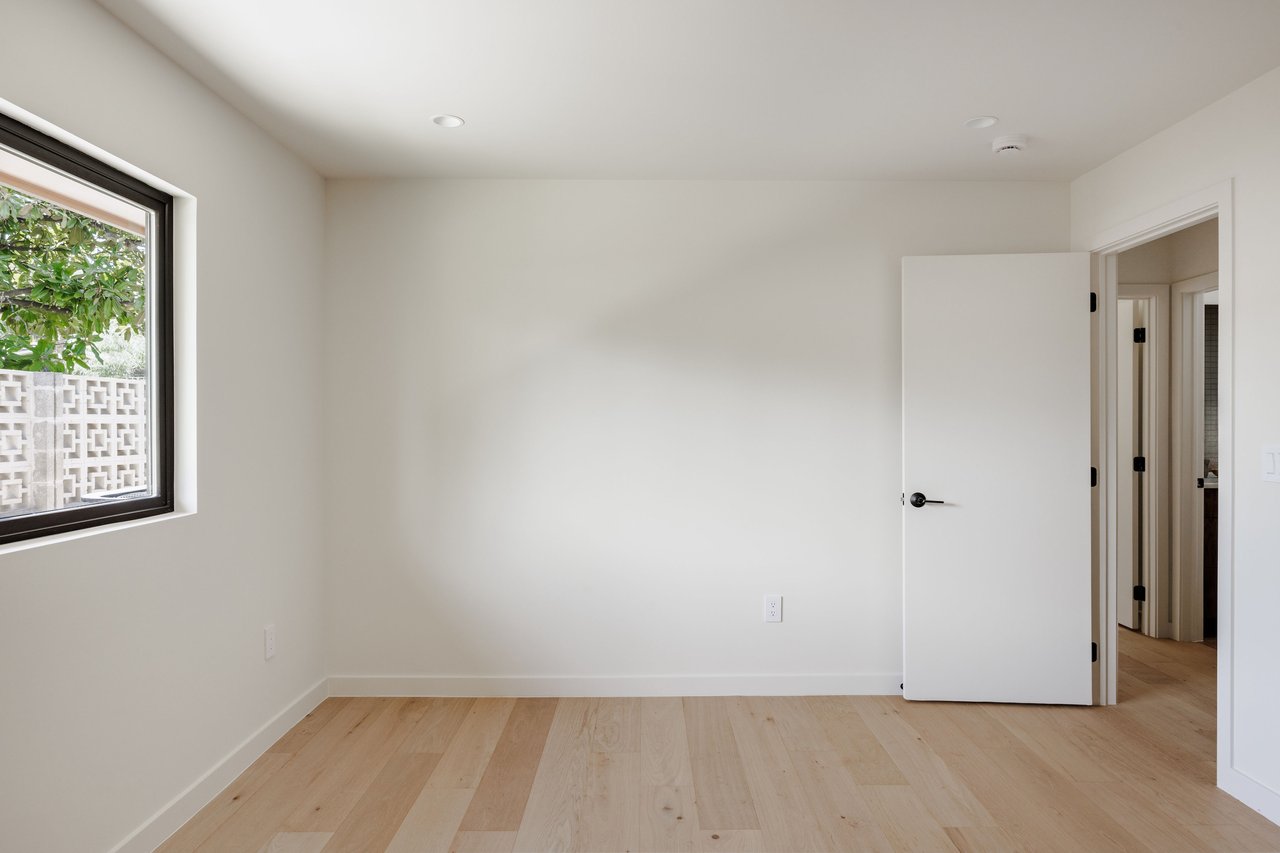 5601 Caprice Dr.