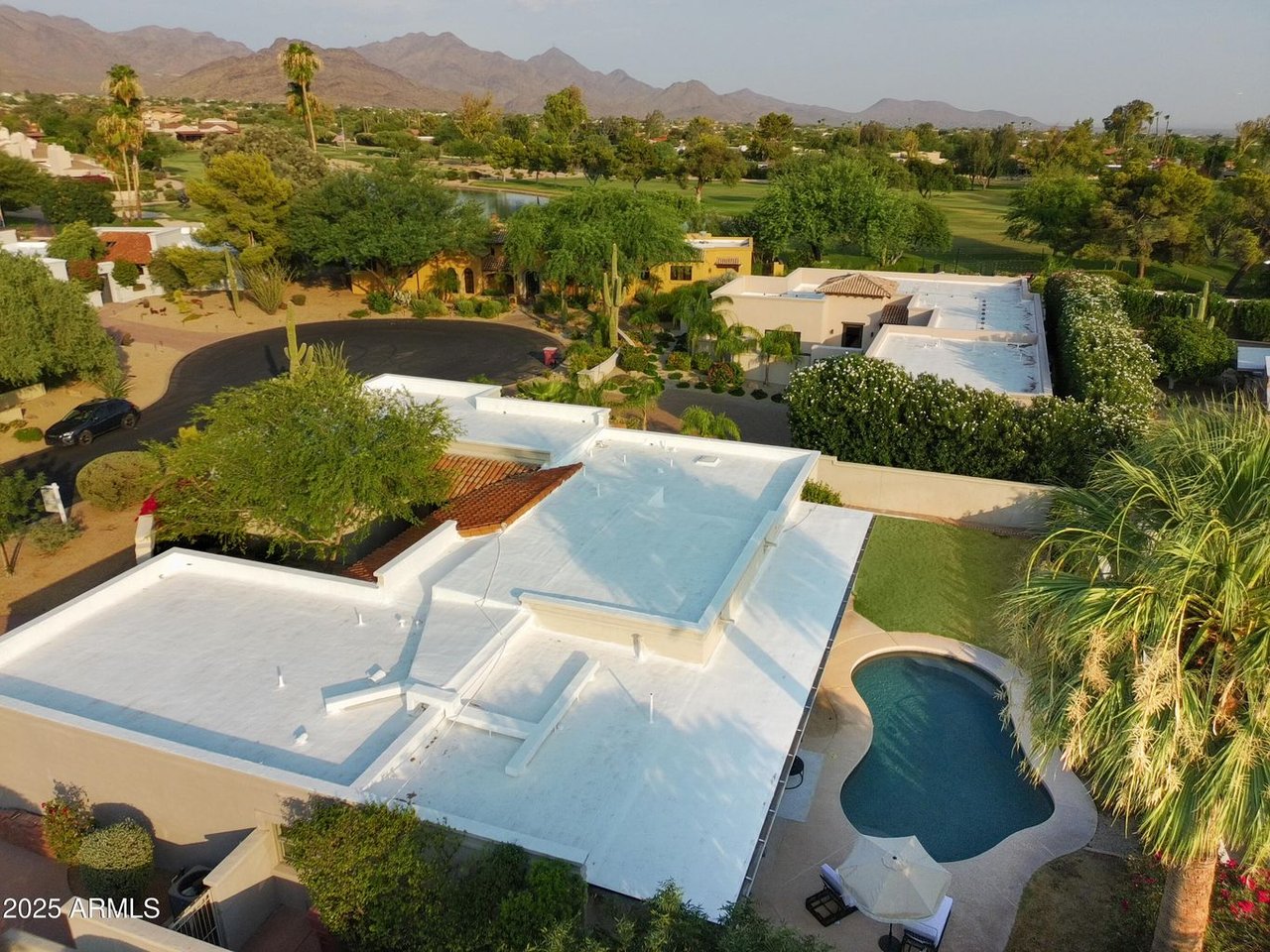 8401 E Vista Del Lago