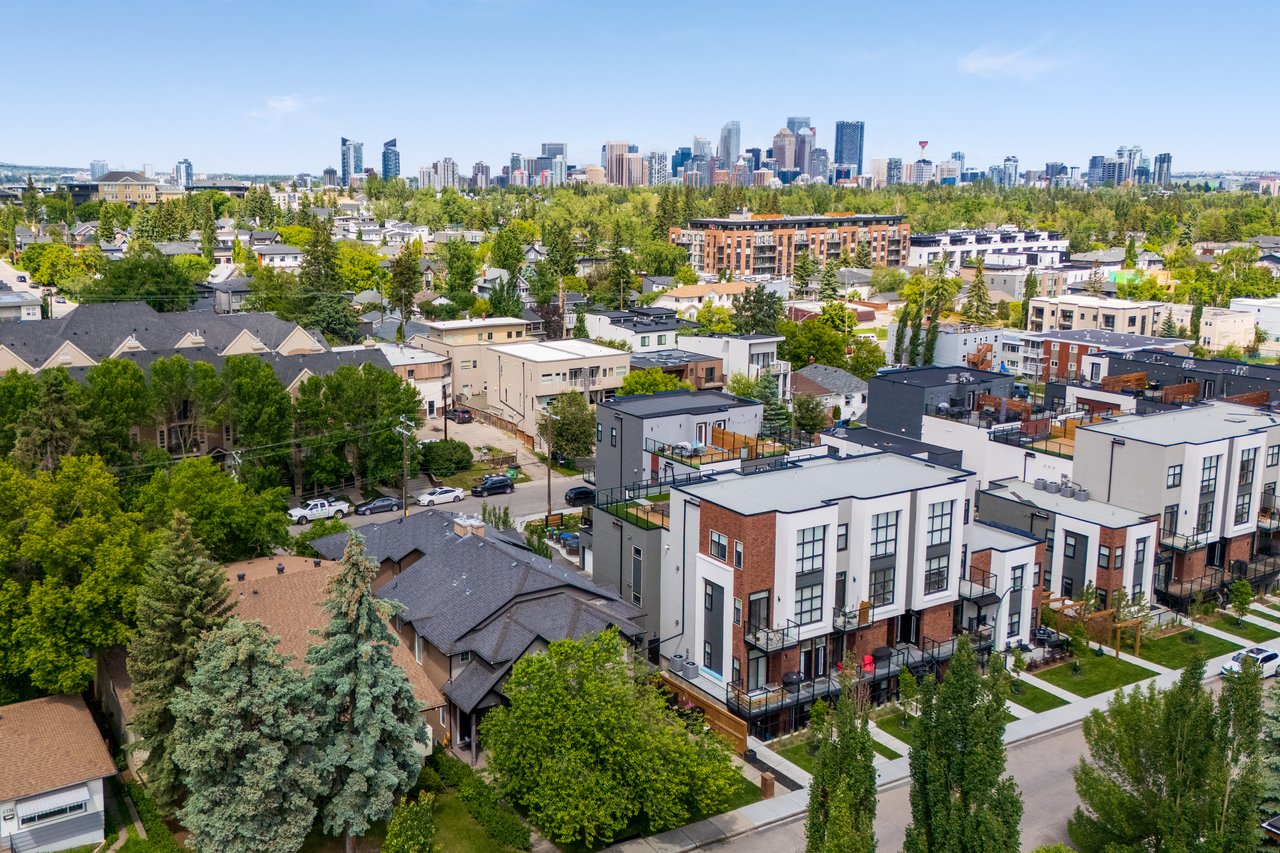 1728 36 Avenue SW Unit: 2