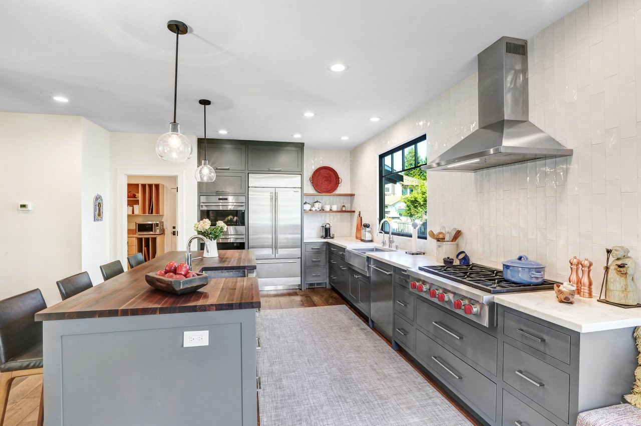 319 Jester Ct