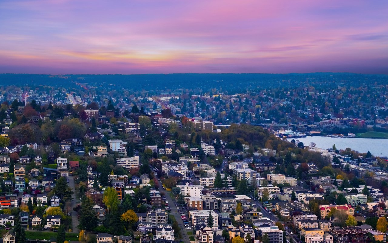 The Seattle Rennie Advance | September 2025