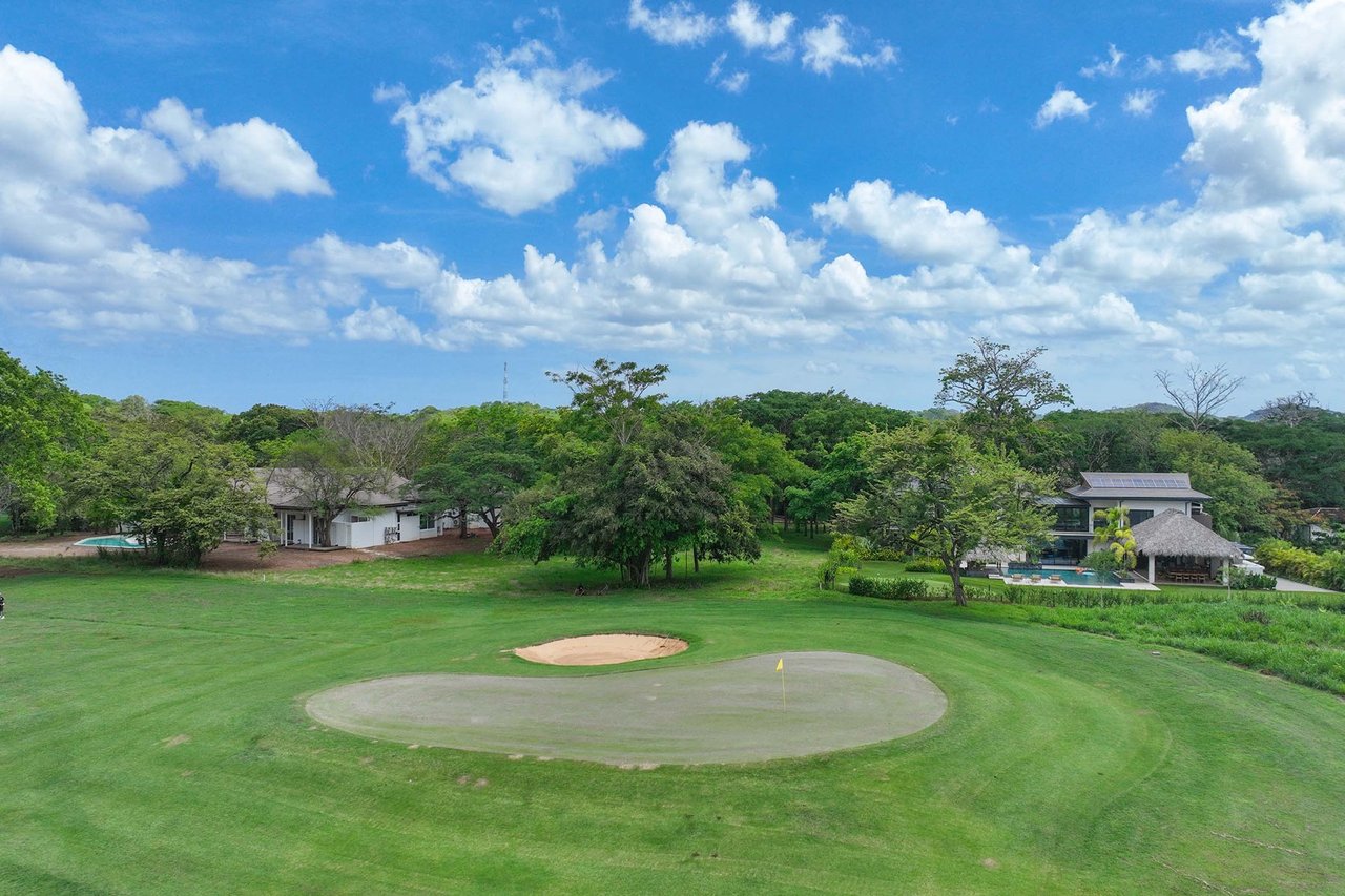 Rare Golf Front Estate Parcel | No HOA | 5,000m² in Hacienda Pinilla