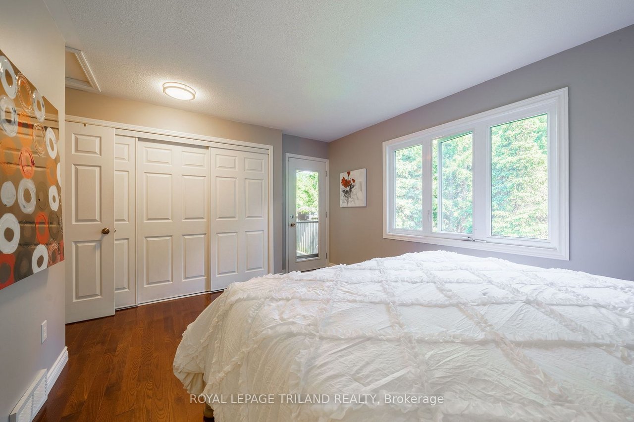 60 Rosecliffe Cres 12