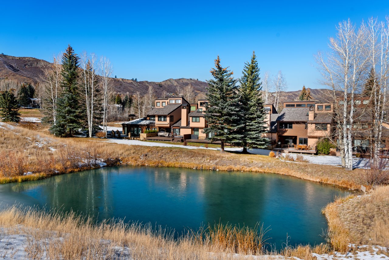 Renovated Snowmass Retreat with Panoramic Ski Area Views