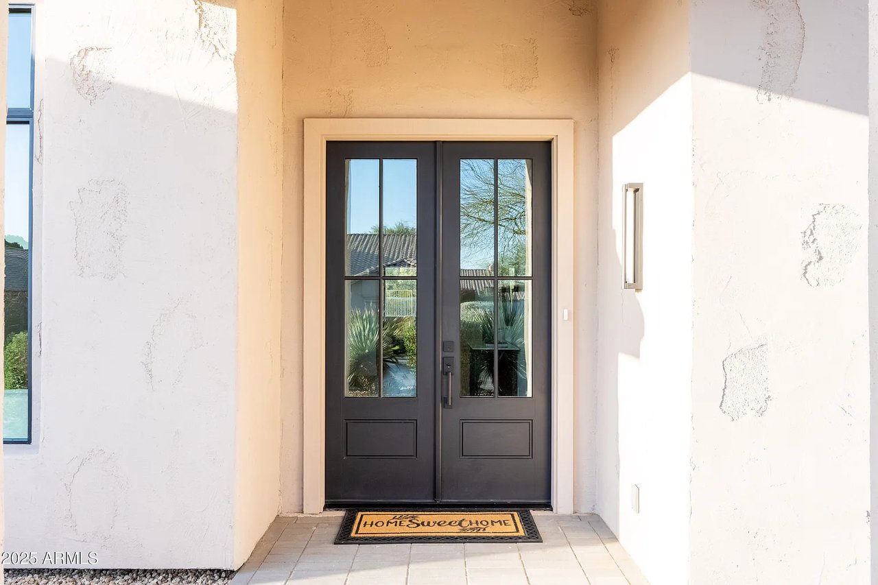 9238 E PALM TREE Drive, Scottsdale