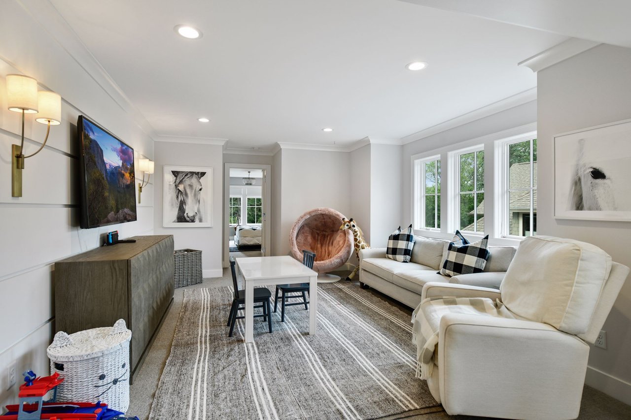 4248 Sidell Trail, Edina