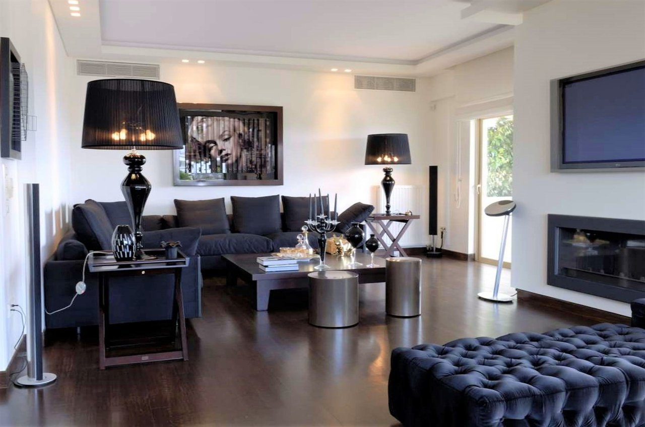 Luxury Maisonette with Sea Views in Glyfada