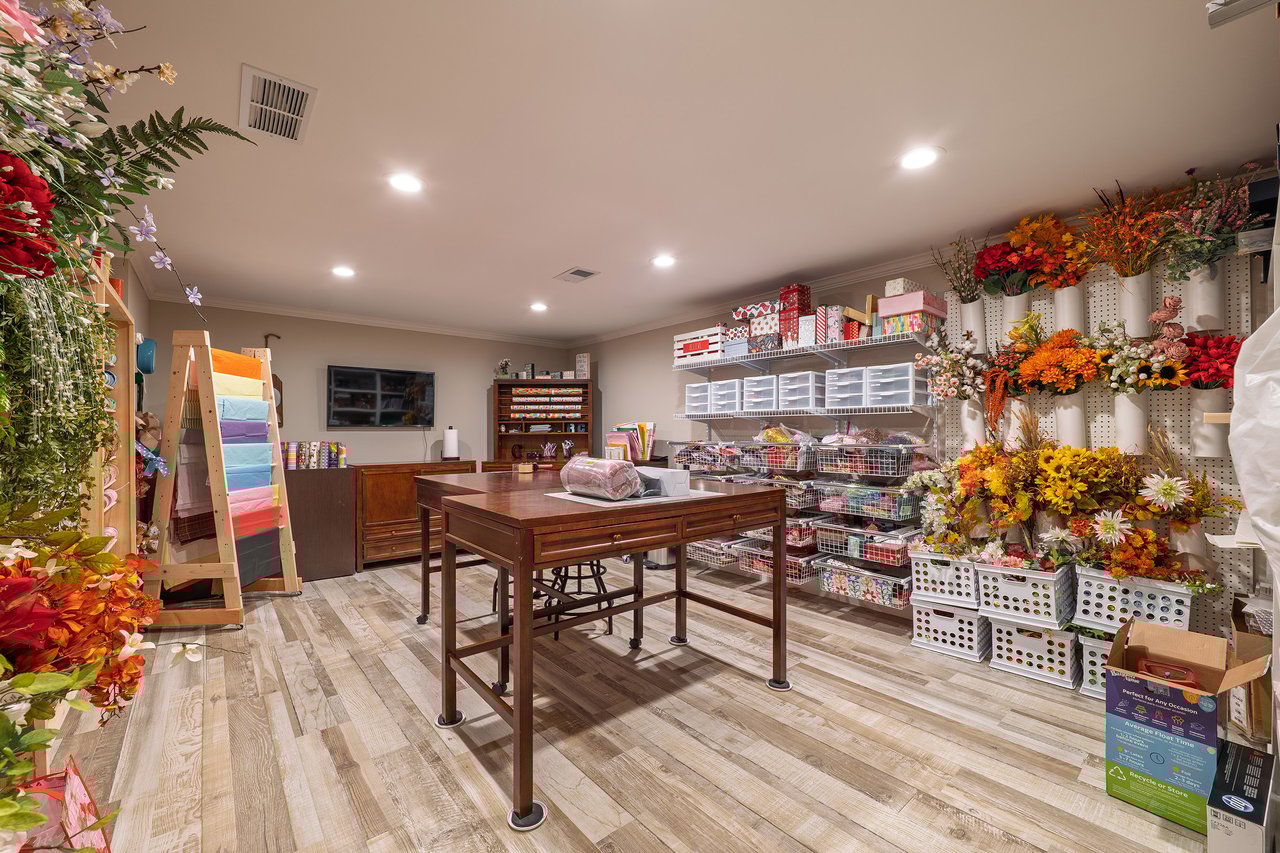 995 Canonero Drive