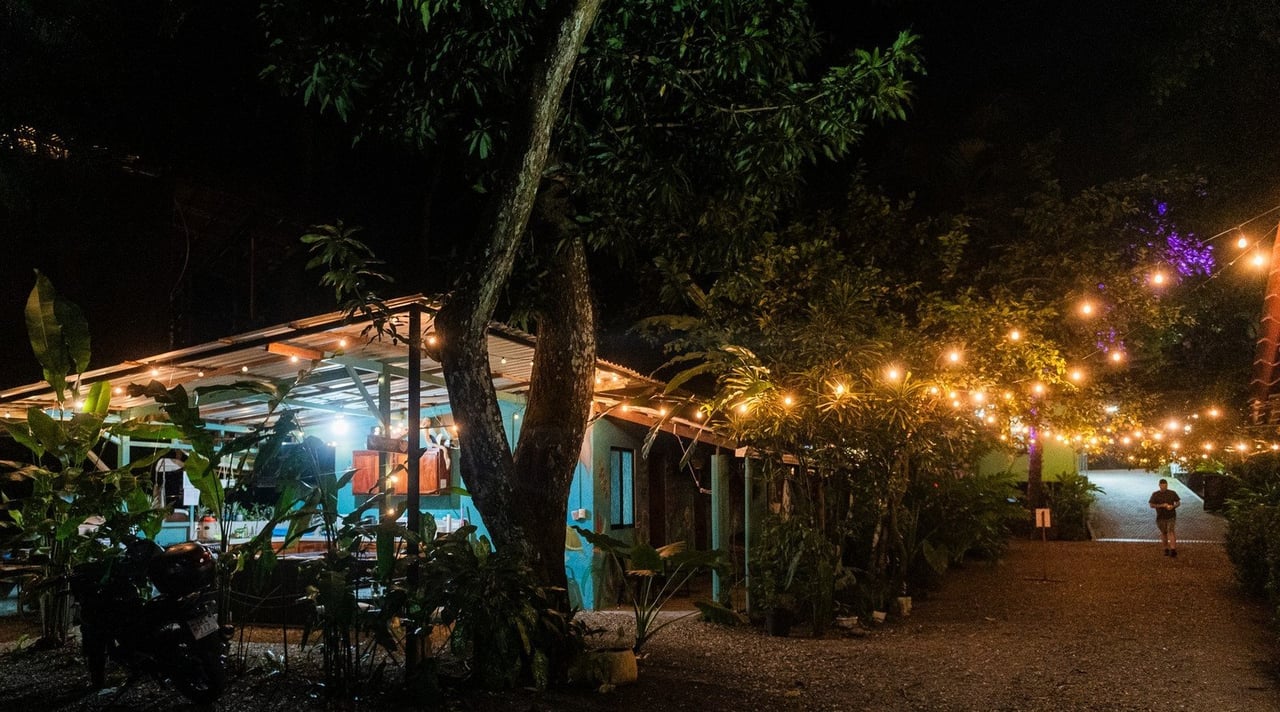 0.23 ACRES – Multi-Business Property In The Heart Of Dominical – Restaurant, 4 Cabins & Commercial Rental!!!!