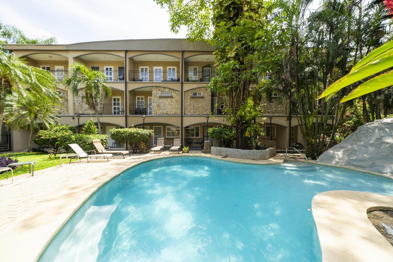 Villa Verde I #14 | Renovated 3-Bedroom Luxury Condo in the Heart of Tamarindo