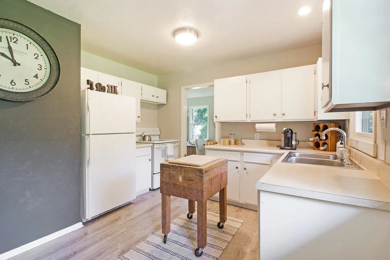 17719 NE Woodinville Duvall Rd