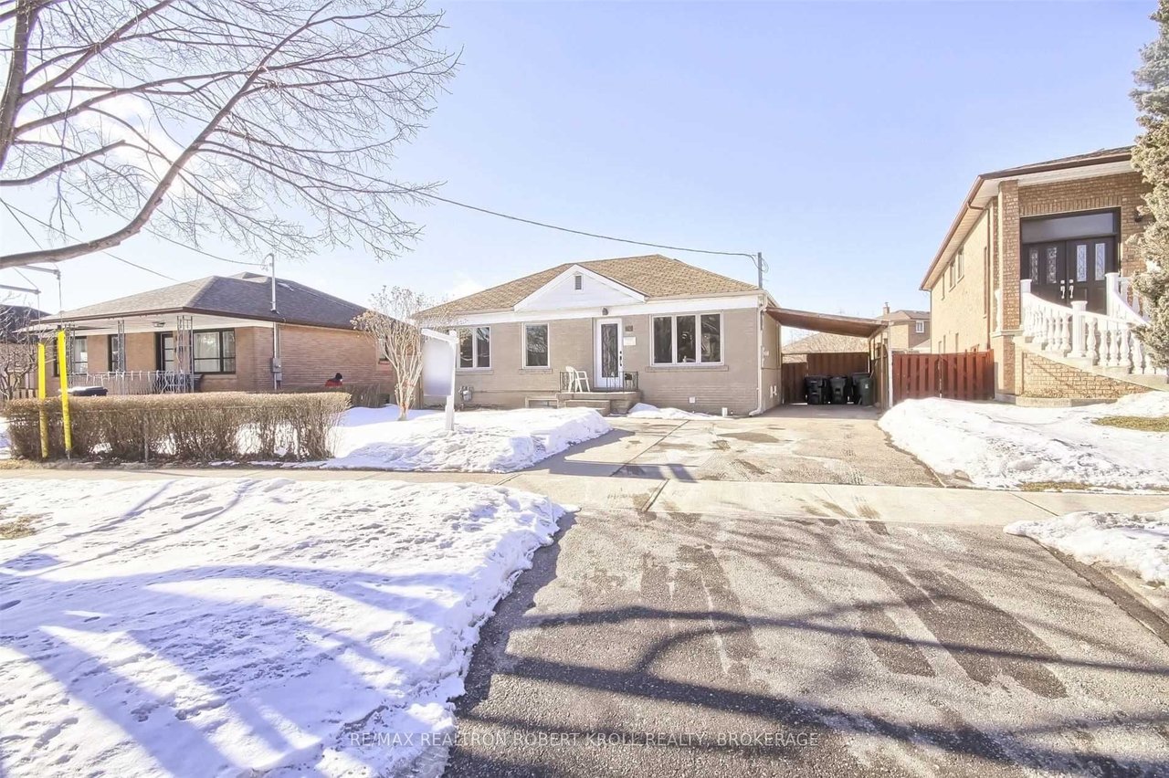 28 Flamborough Dr