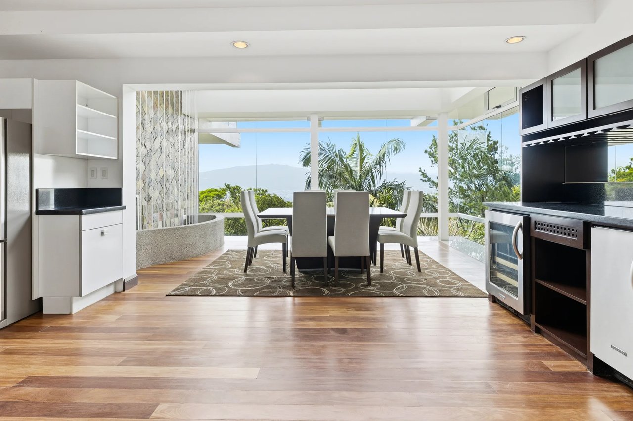 Panoramic Valley Views Retreat, Santa Ana, San Jose