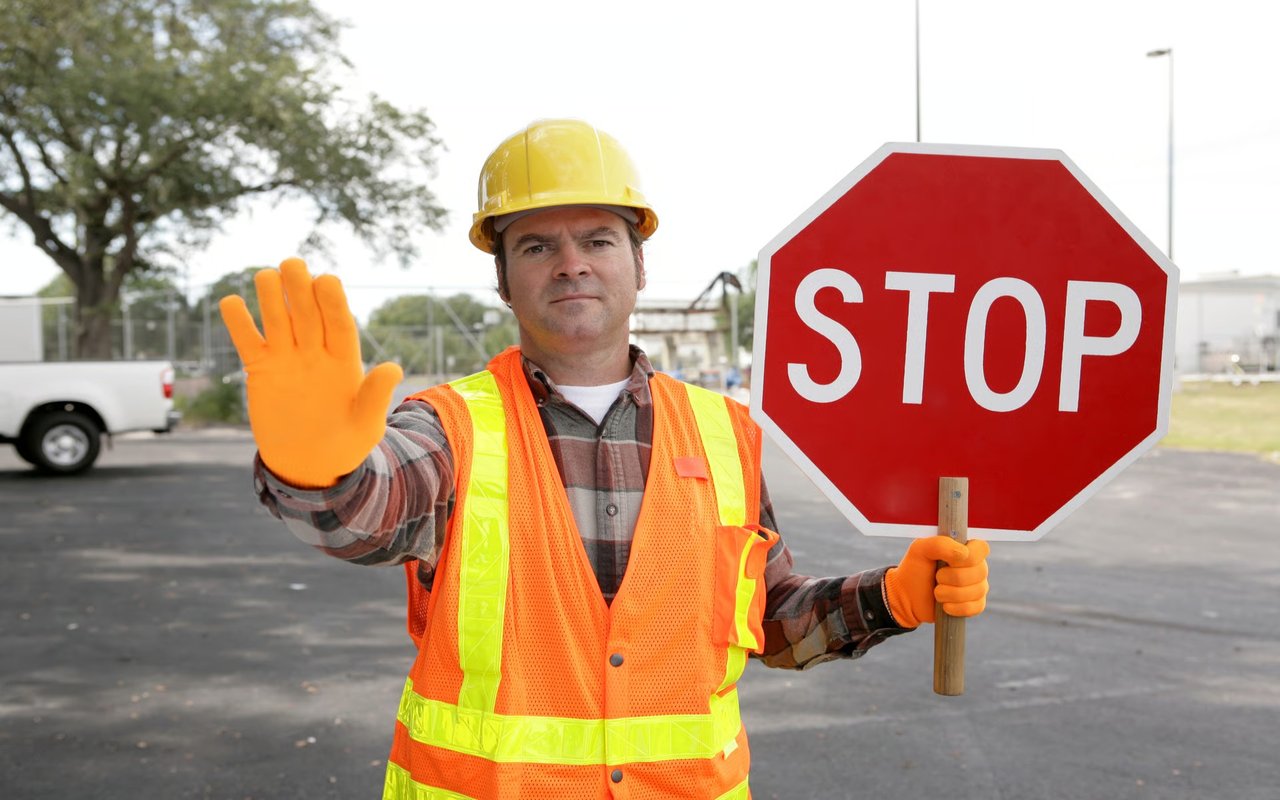 Stop! 2 Luxury Open House Tours