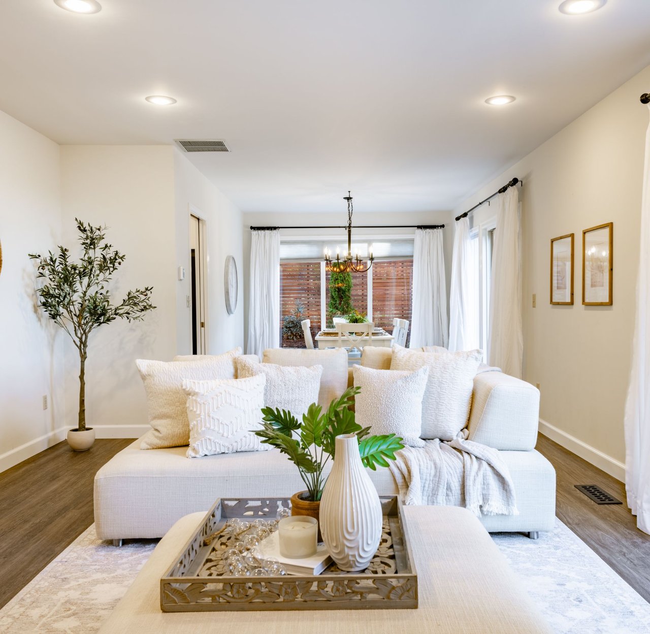 FEATURED PROPERTIES