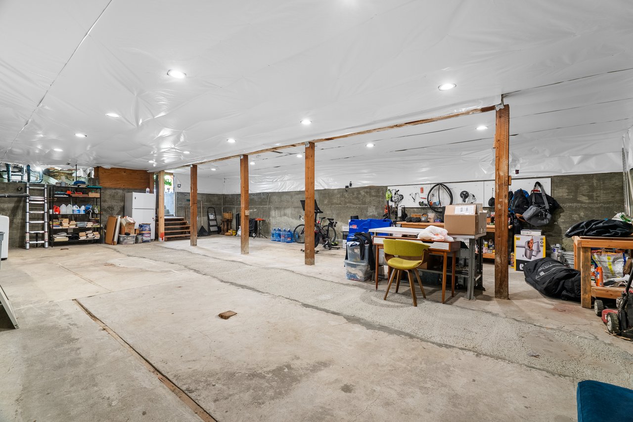 1201 Hester Avenue