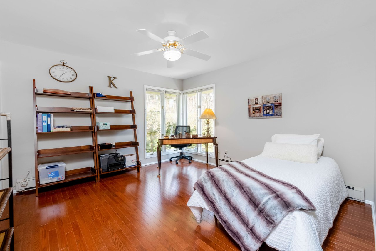 20 Radtke Road, Randolph, NJ 07869