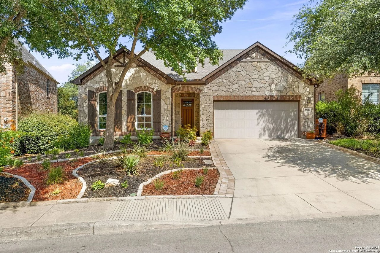 23919 Waterhole Ln