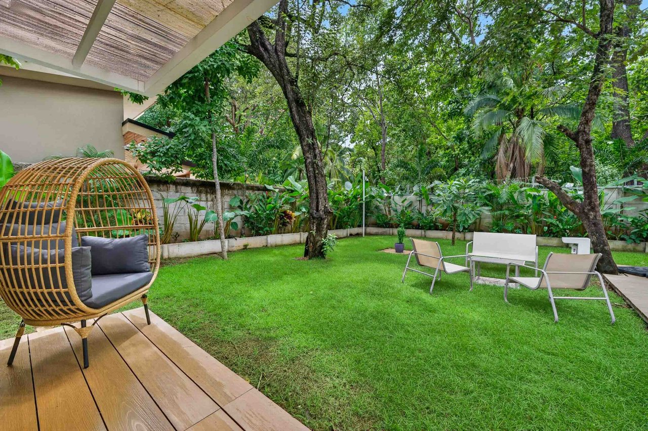 Hakuna Matata Villa Boutique | 3-Bedroom Tropical Home Near Playa Potrero