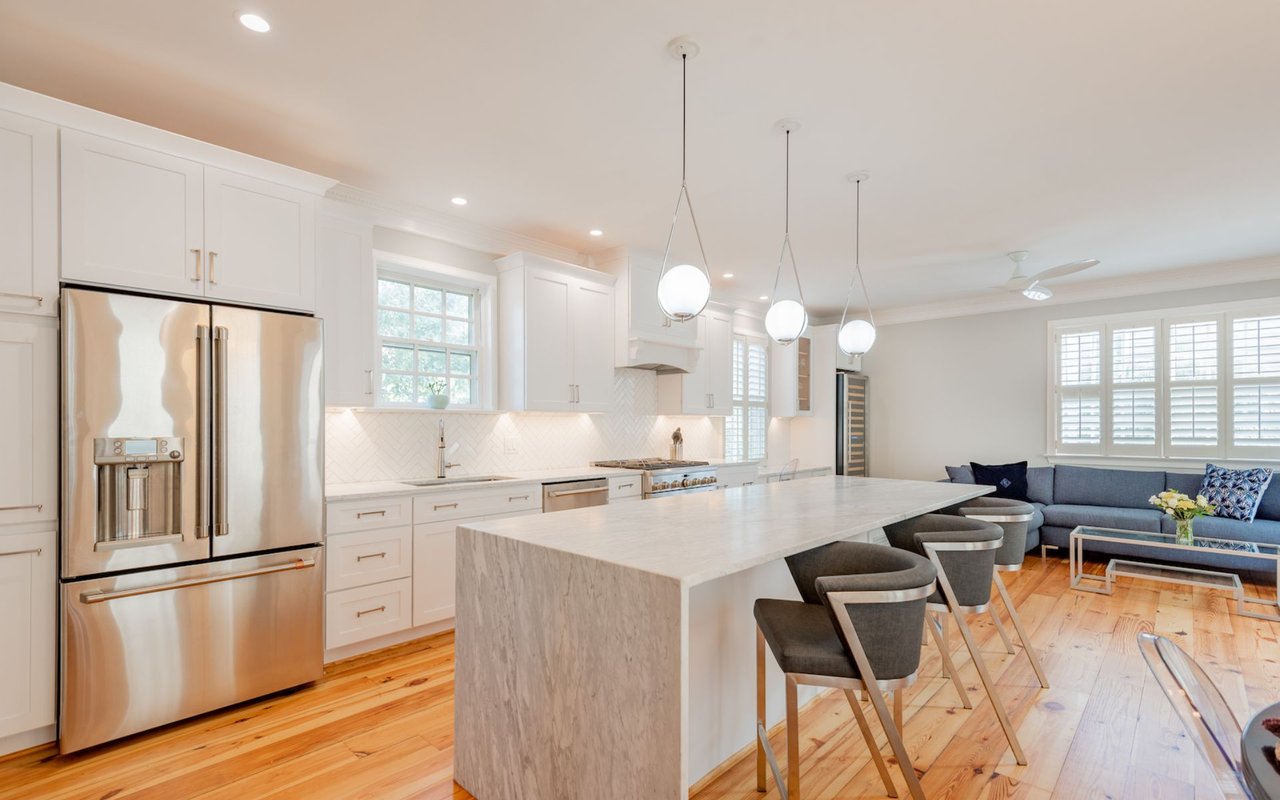 Upgraded Harleston Village Home – 201 Wentworth Street