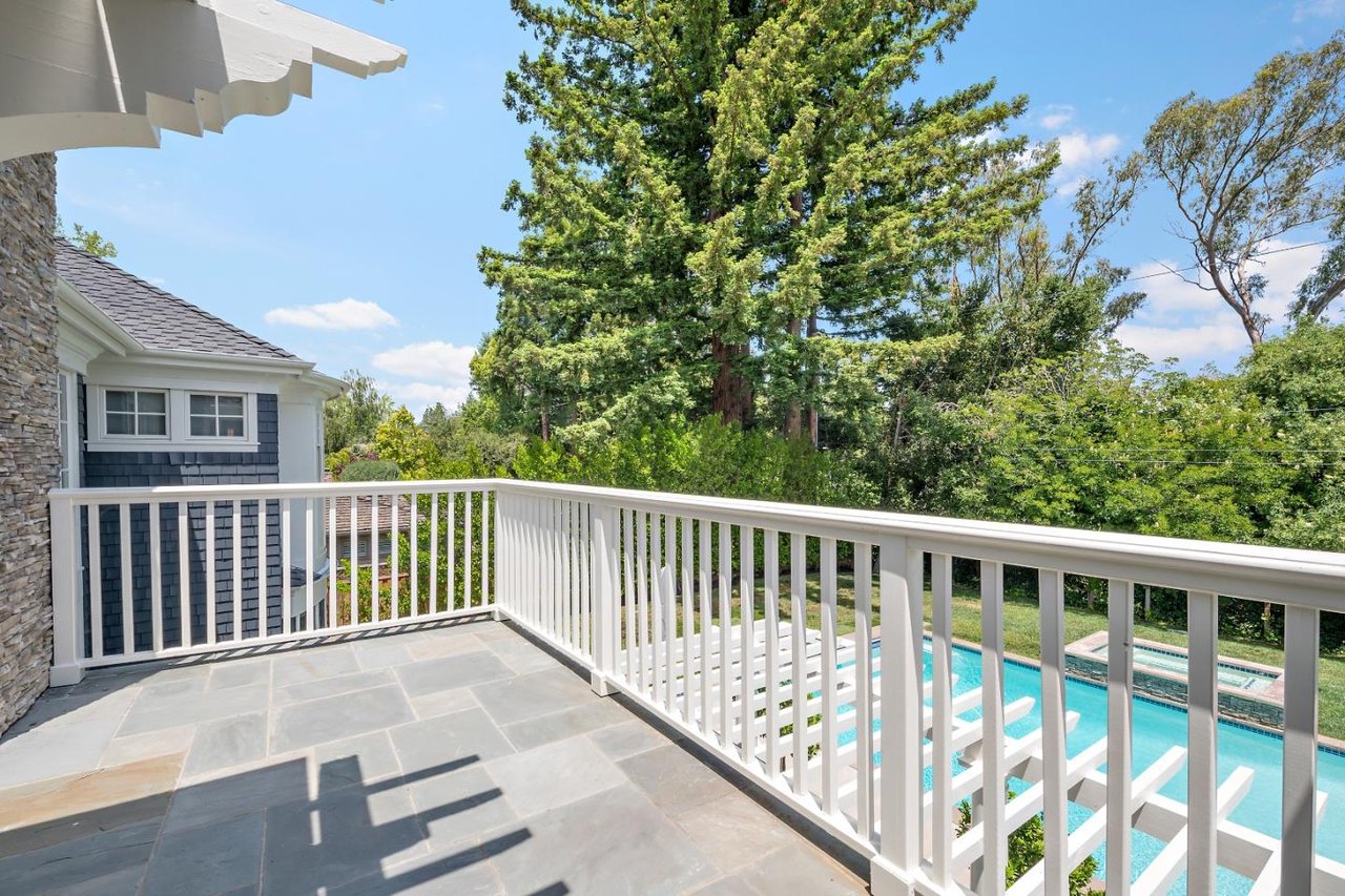 1795 Bay Laurel Dr