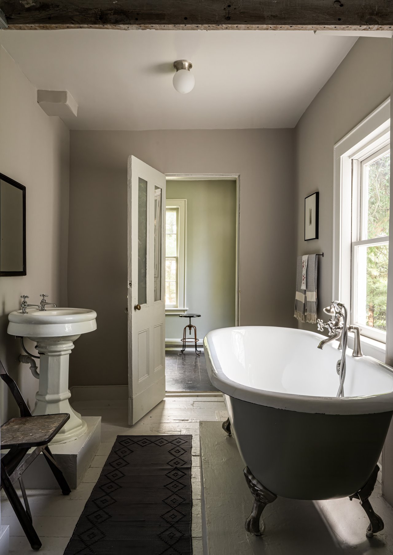 24 Van Wyck Lane, Hudson