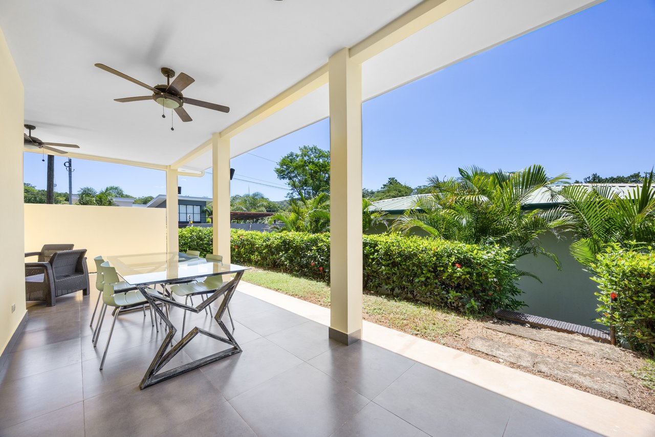 Laurel Condo Unit #20 | Affordable 2-Bedroom Condo in Gated Community near Playa Potrero