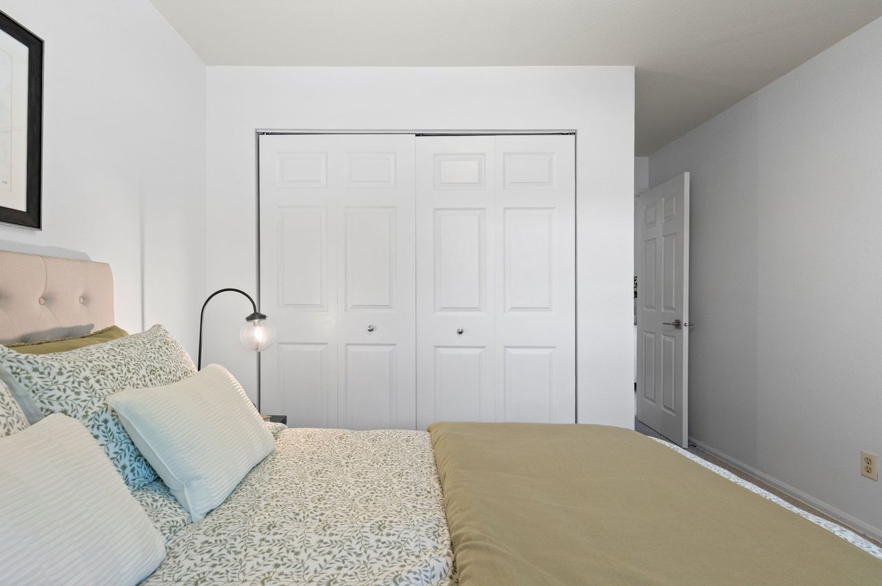 3025 Broadway Street Unit: 2