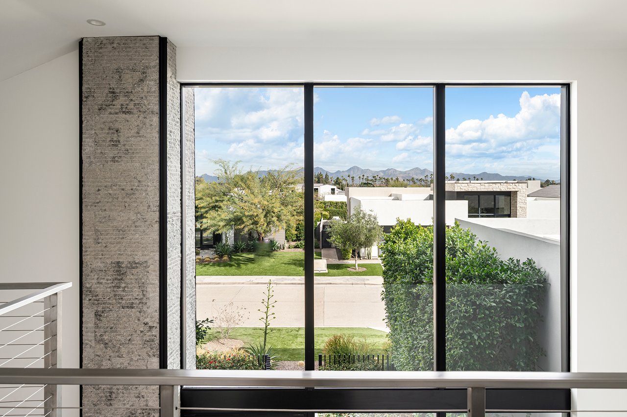 6917 E CACTUS WREN Road