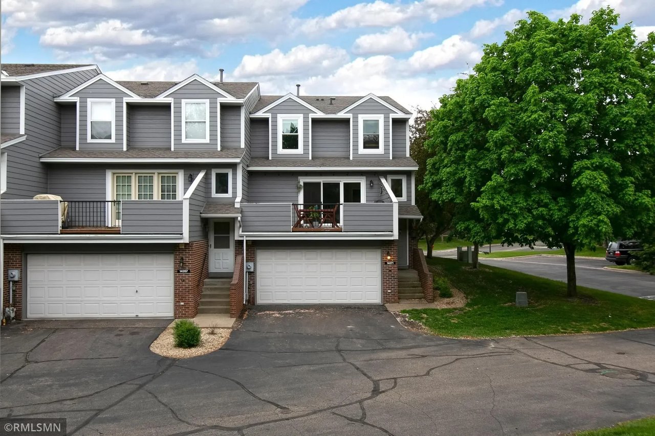 14271 Empire Ct