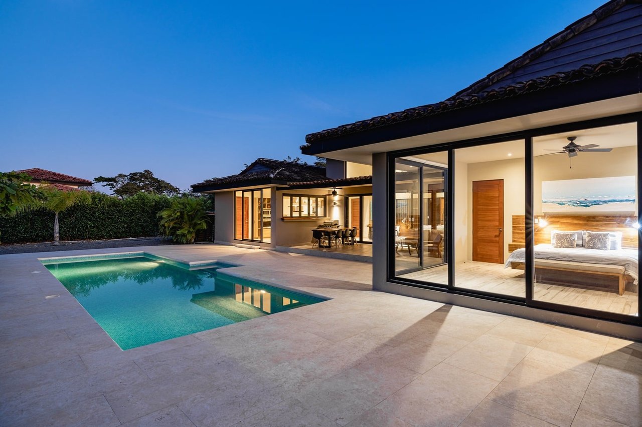 Casa Lapas – Los Almendros 69 | Golf Course View Home in Hacienda Pinilla