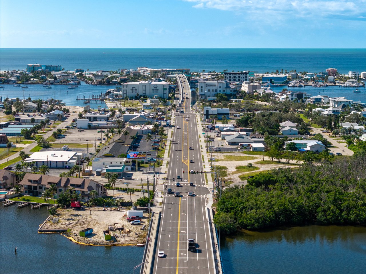Living on Fort Myers Beach: Pros and Cons of Owning Property - Fort Myers Beach Real Estate Guide