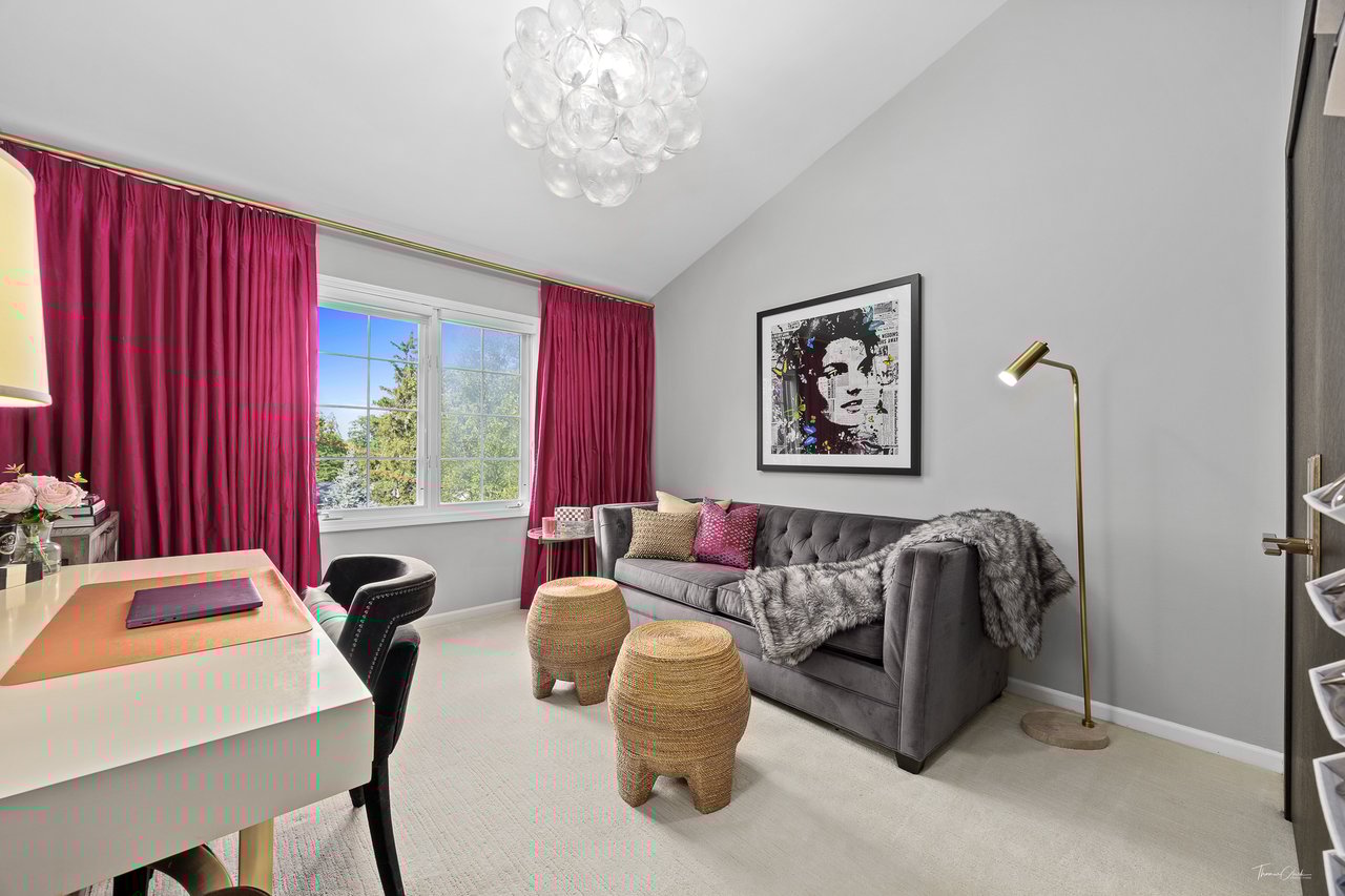 1950 Elmore Ave, Downers Grove