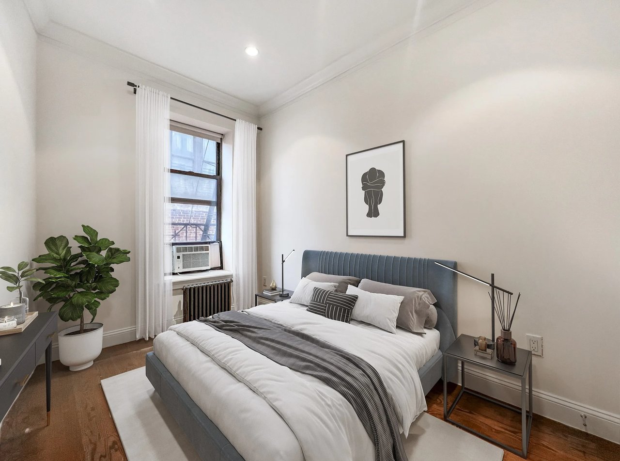 50 E 3rd St #3C