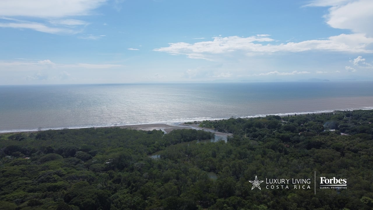 21567 - Flat Ocean View Lot in Nativa Resort, Central Pacific