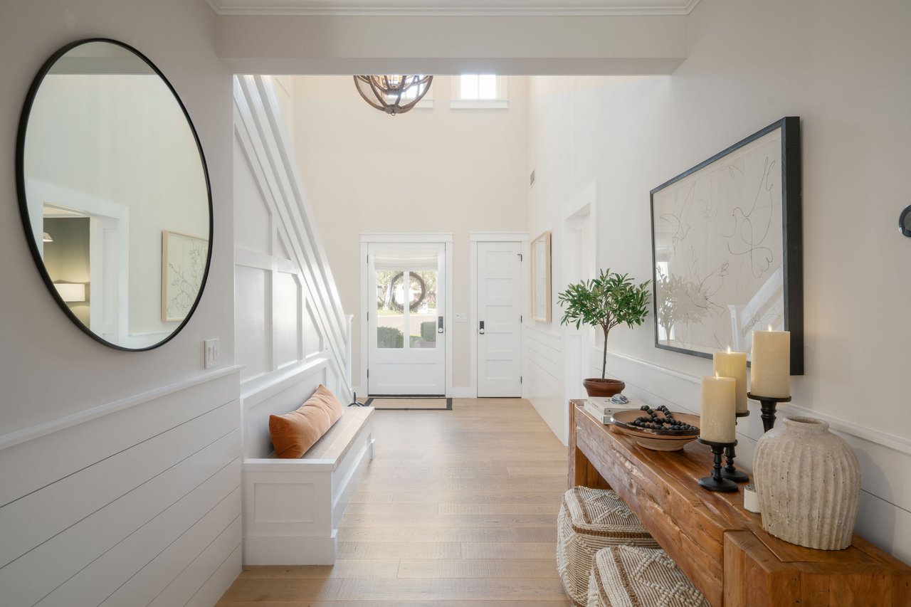 5627 E MONTEROSA Street