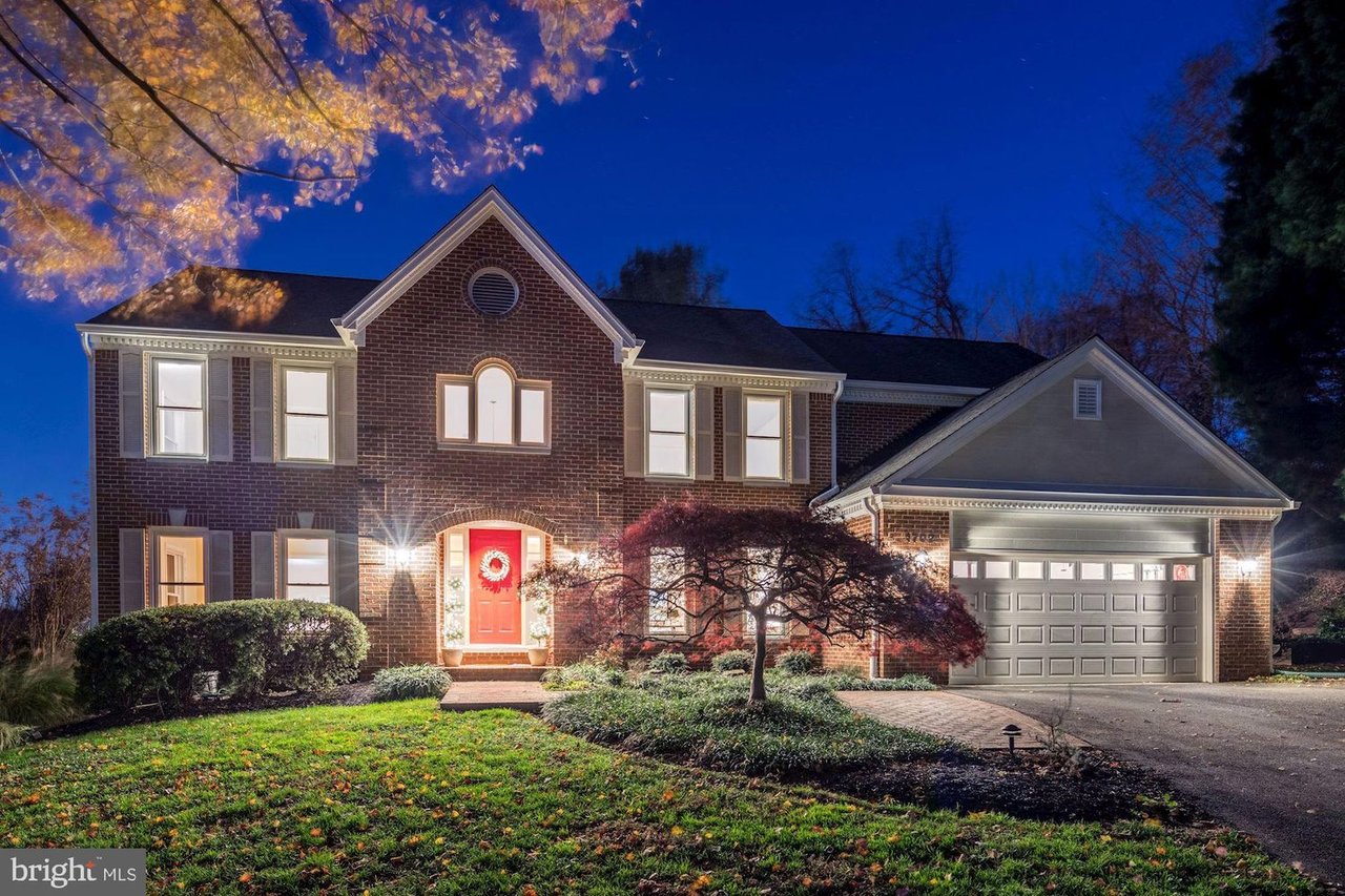 1702 Chesterbrook Vale Ct, McLean, VA 22101