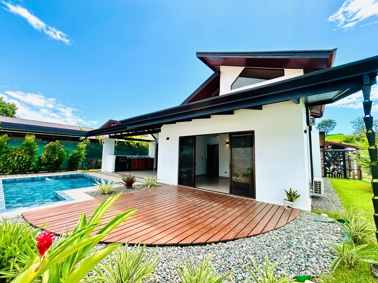 Tropical Modern Living Near Uvita – Stylish Pool Home with Privacy | Price Reduced