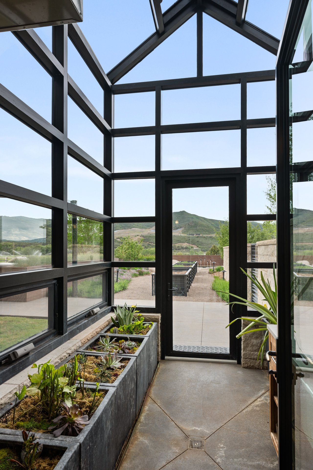 295 Aspen Valley Ranch Road