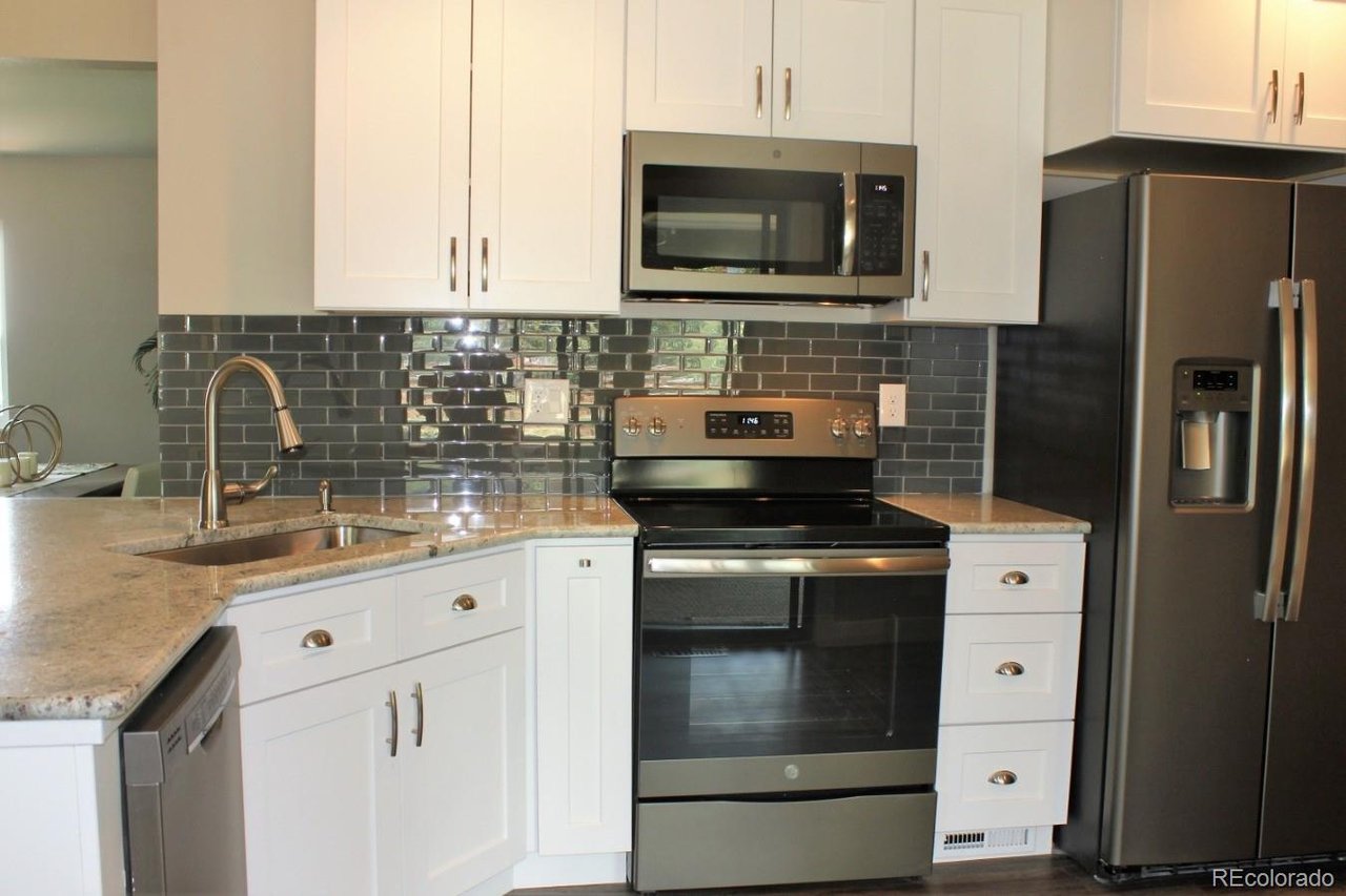 5277 S Mabre Ct