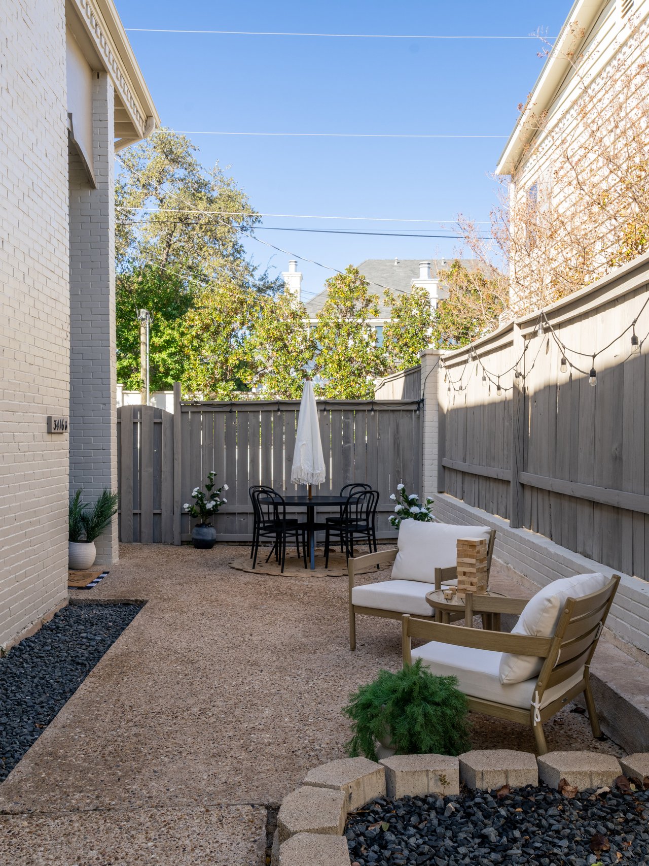 TARRYTOWN LOCK & LEAVE