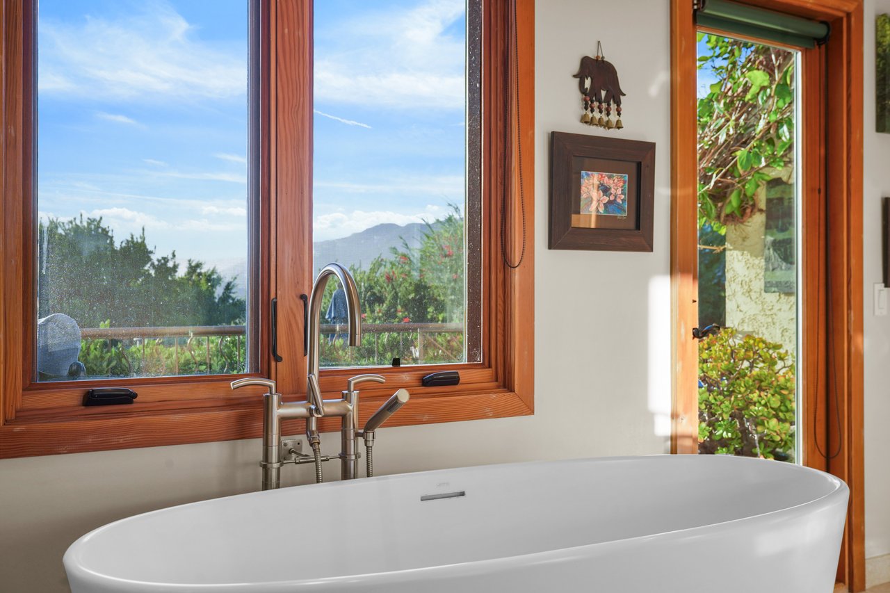 6333 Gayton Place, Malibu