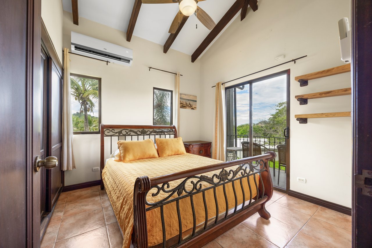 Casa de Vida, Altos de Flamingo | Mediterranean-Style Villa with Pool & Guest House Near Playa Flamingo