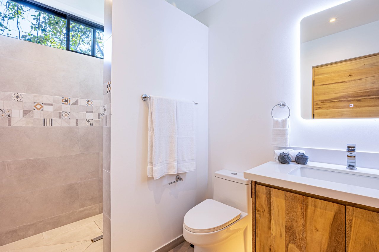 Exclusive Luxury Villa with Infinity Pool