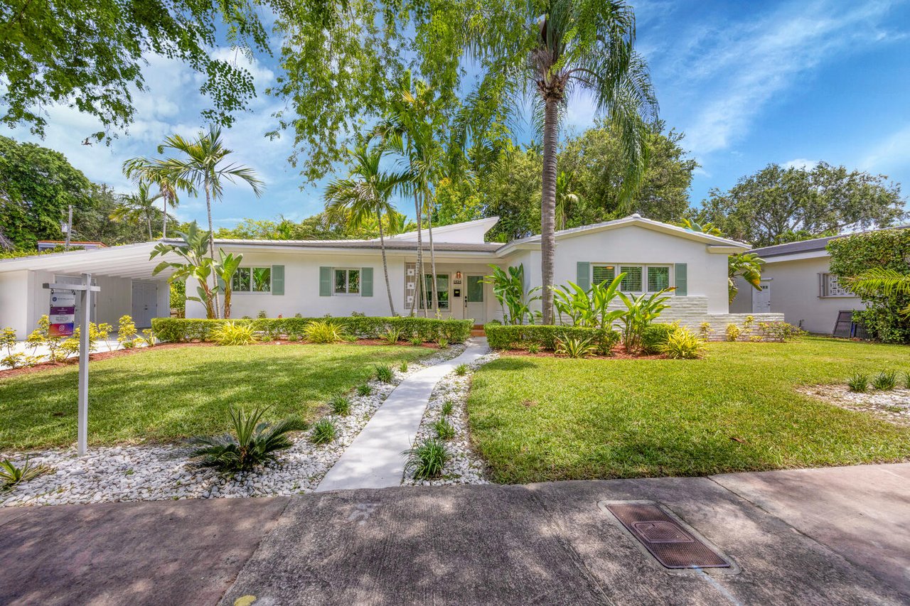 Coral Gables Beauty Just Listed
