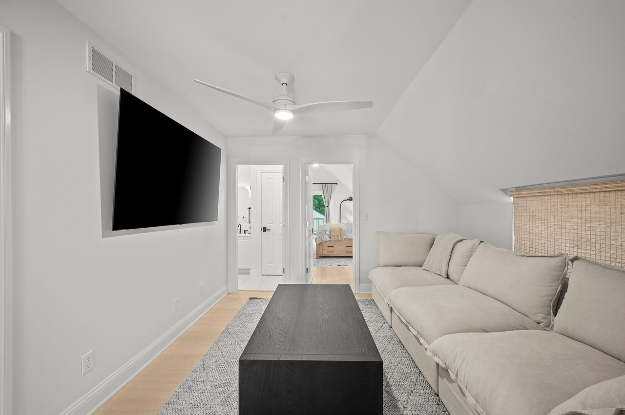 909 Lions Park Drive