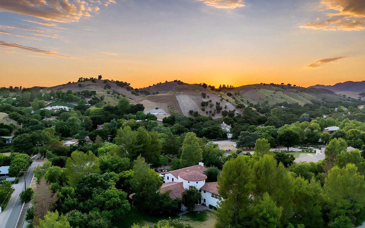 Agoura Hills